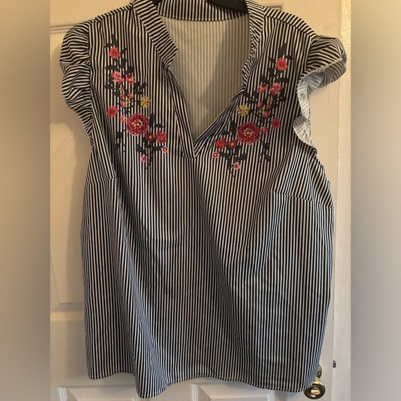 SHEIN Tops - Black and white striped top with floral print​